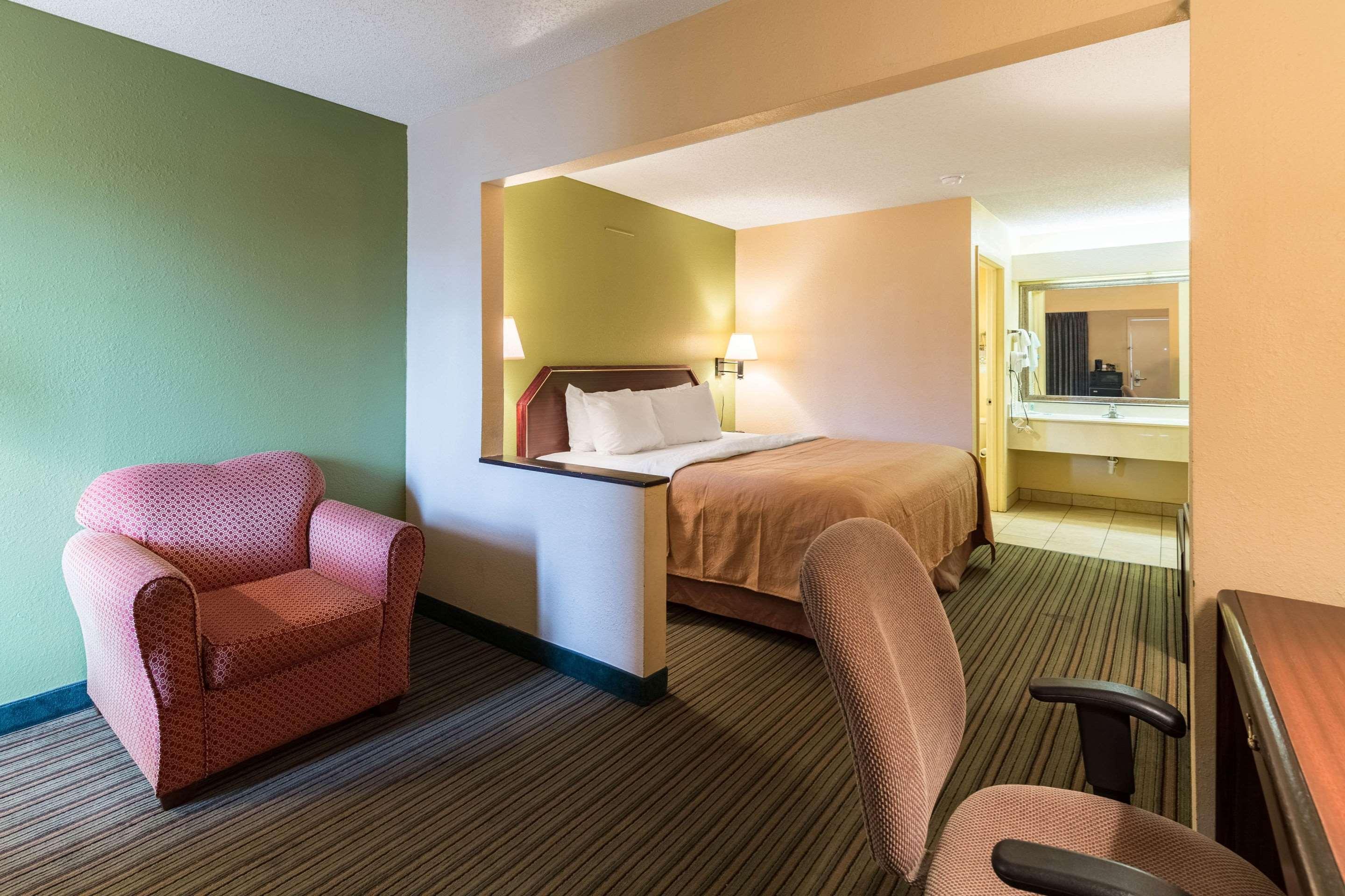 Quality Inn Alexandria Dış mekan fotoğraf