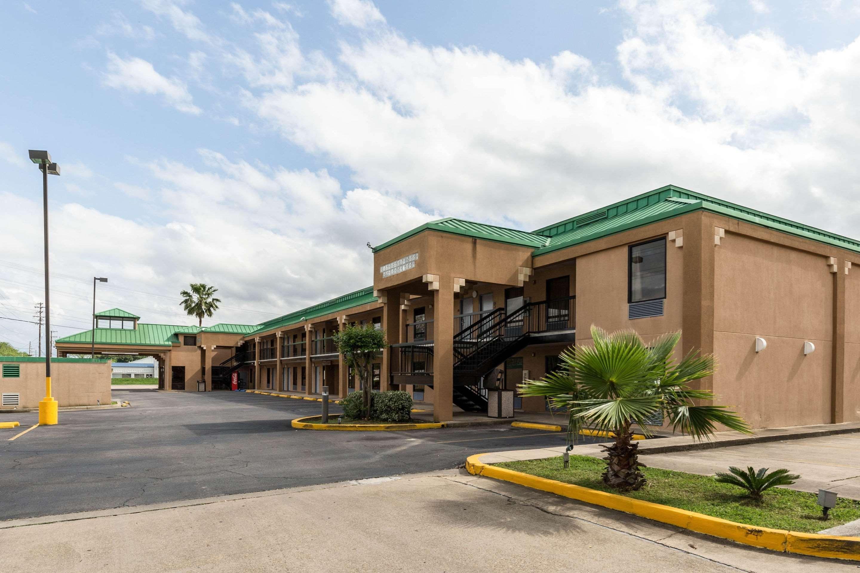 Quality Inn Alexandria Dış mekan fotoğraf