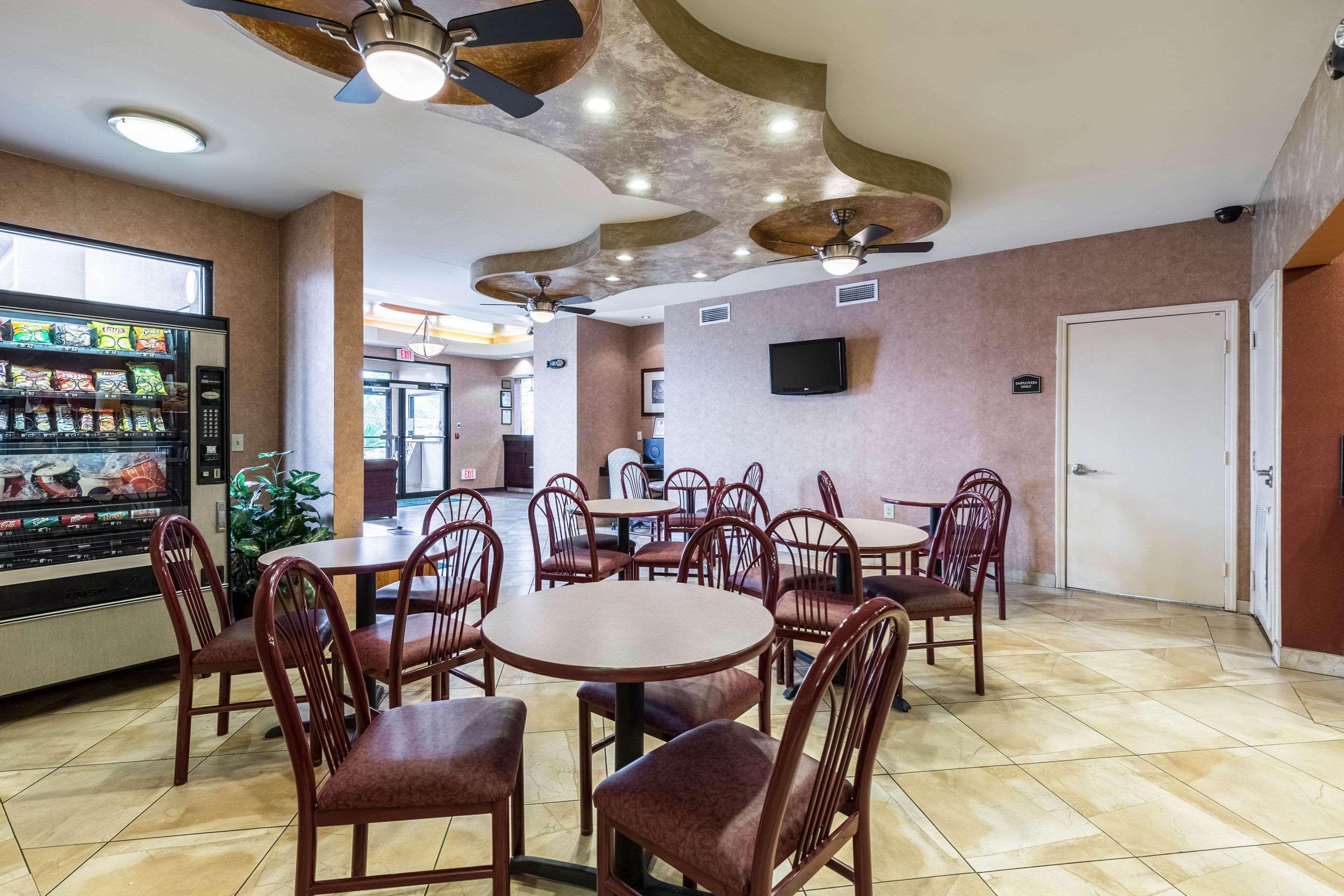 Quality Inn Alexandria Dış mekan fotoğraf