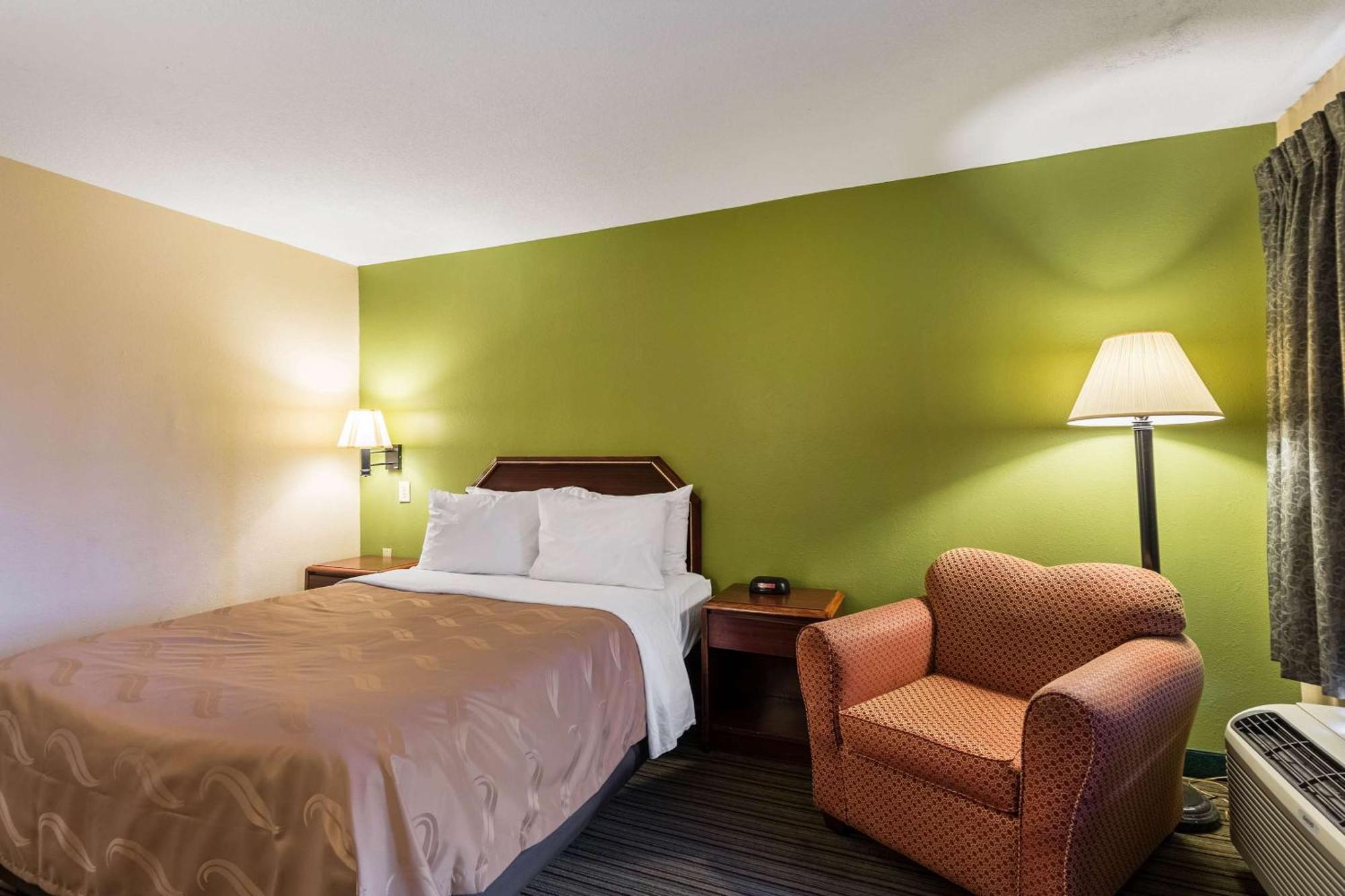 Quality Inn Alexandria Dış mekan fotoğraf
