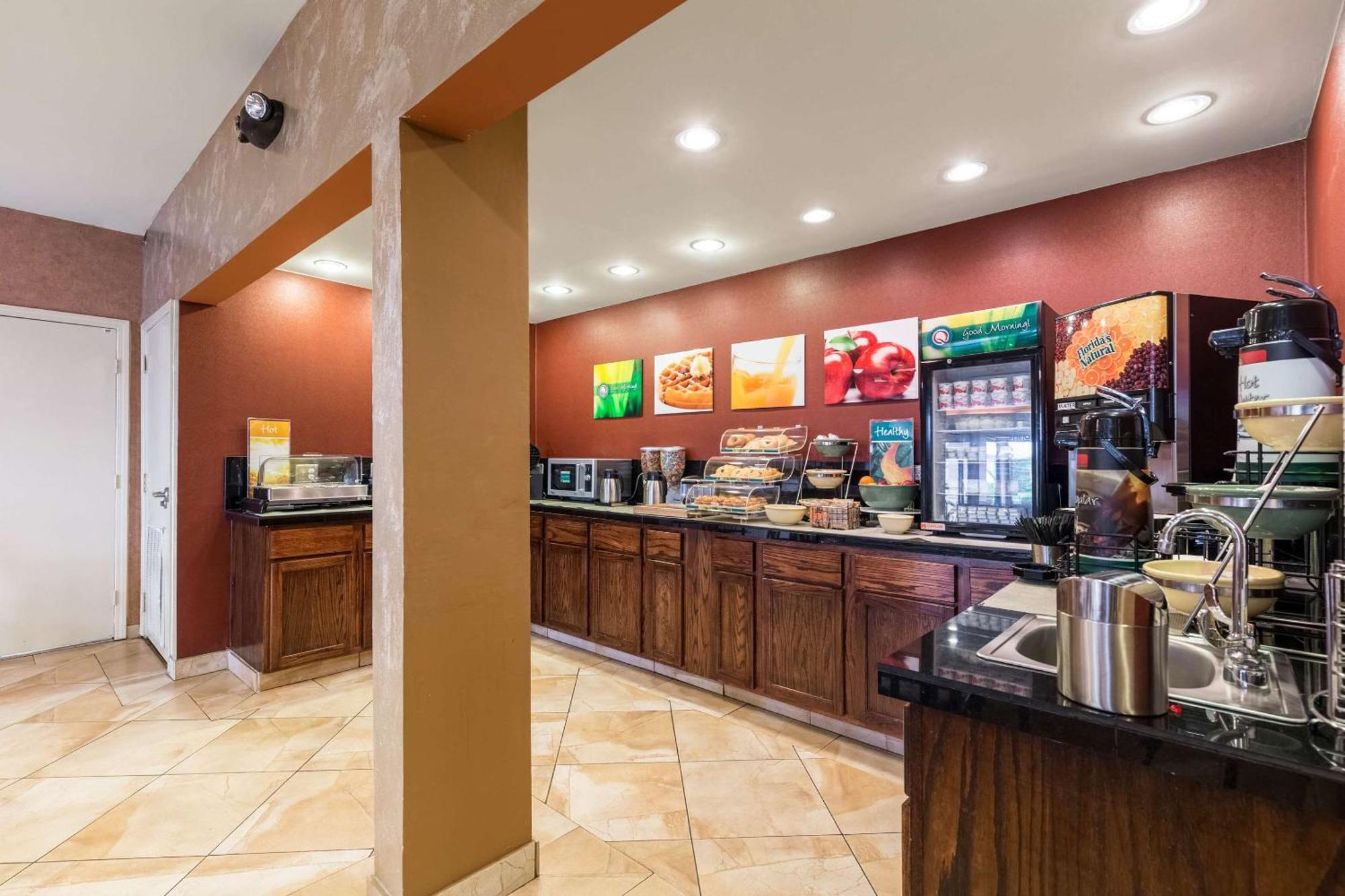 Quality Inn Alexandria Dış mekan fotoğraf