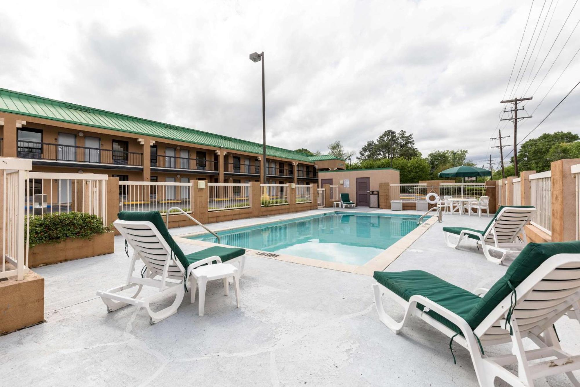 Quality Inn Alexandria Dış mekan fotoğraf