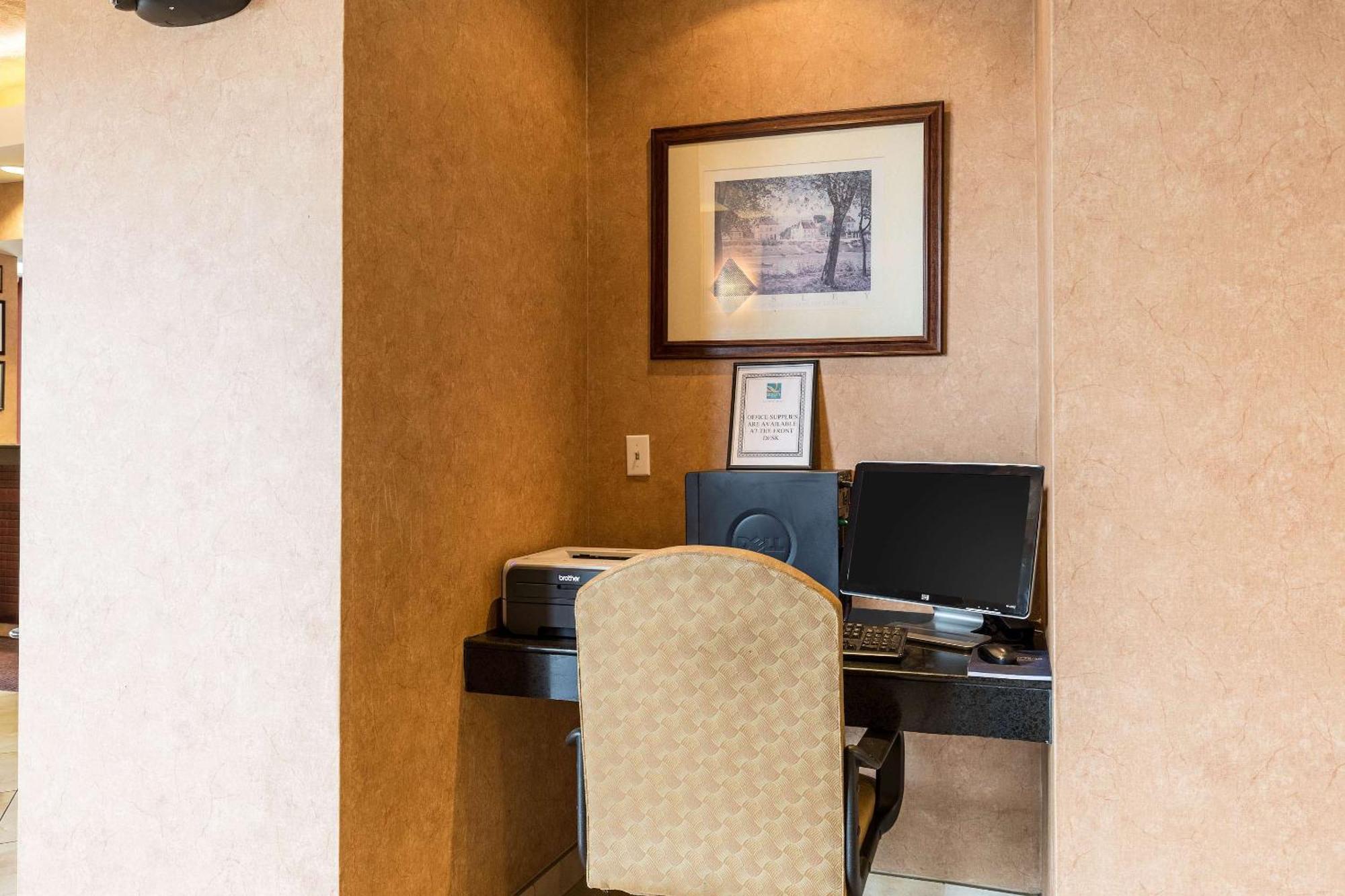 Quality Inn Alexandria Dış mekan fotoğraf