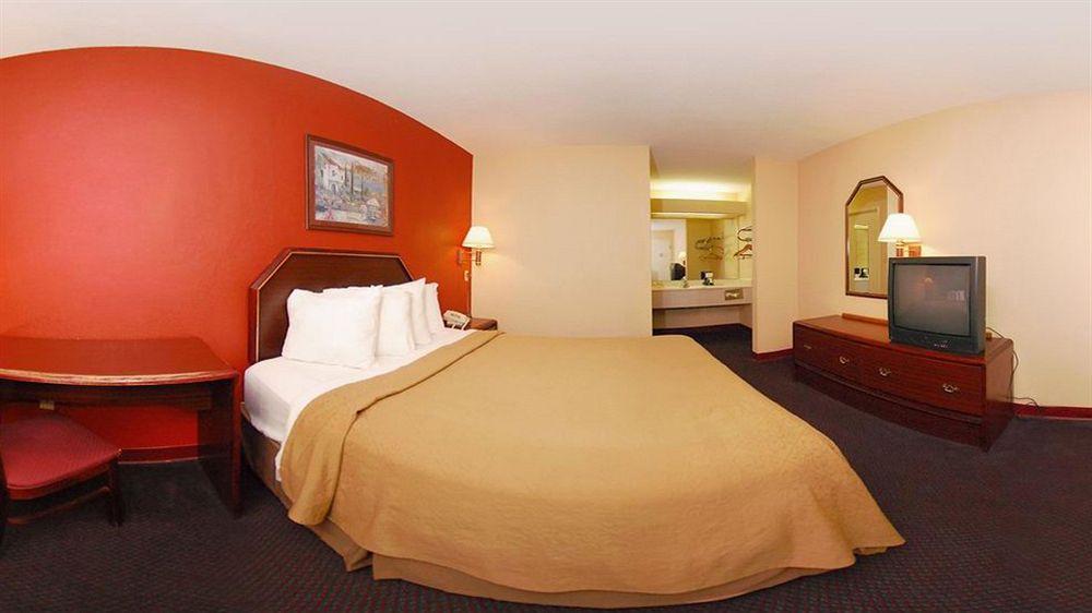 Quality Inn Alexandria Dış mekan fotoğraf